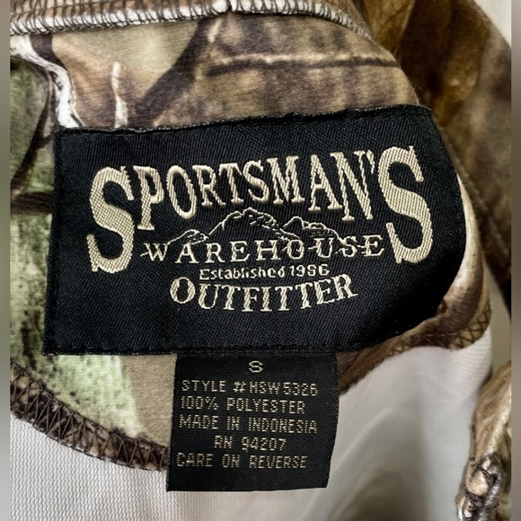 Sportsman Warehouse Outfitters  Camo Camouflaged Button Front Top Sz S NWOT - Picture 5 of 5